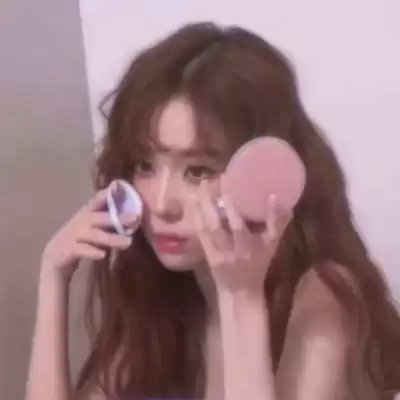 訾幻灵